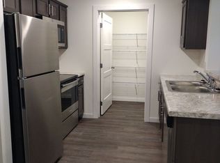 Hickory Grove Apartments (C), Belle Plaine, MN 56011