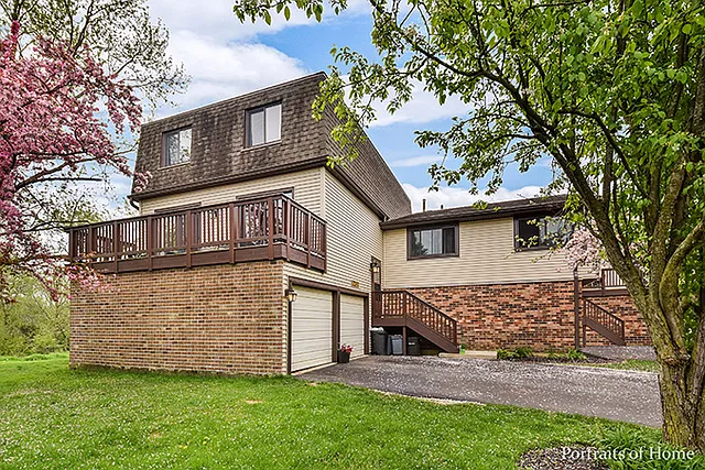 29W355 White Oak Dr photo 1