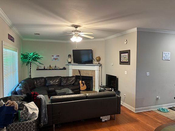 2nd image of 92 Aspen Loop