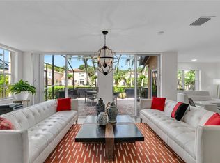 10843 NW 12th Ct, Plantation, FL 33322