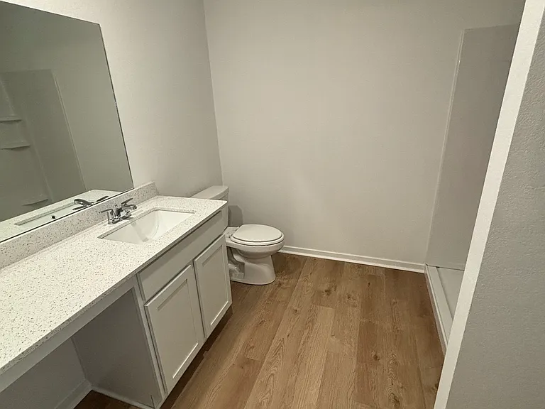 8300 Kim Dr — Photo 8