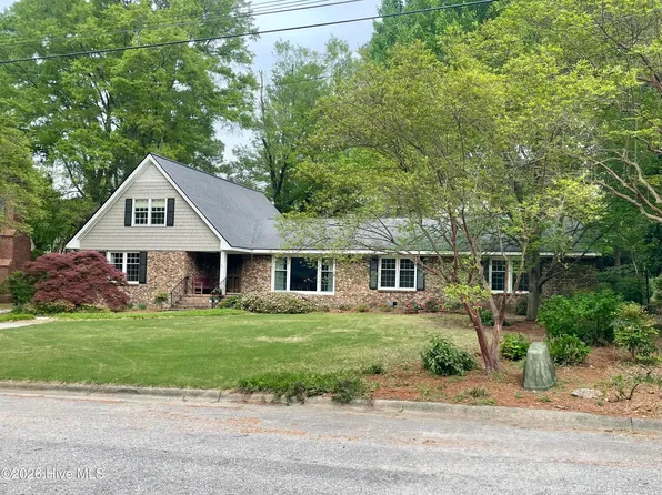 2210 Sulgrave Drive NW, Wilson, NC 27896