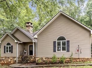 108 Kimble Dr, Simpsonville, SC 29680