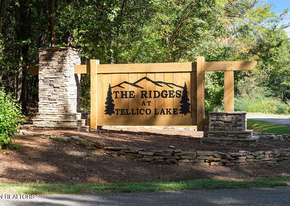 1st image of 141 Overlook Way