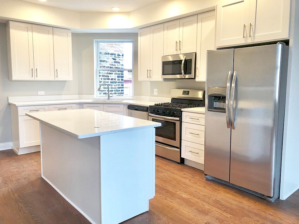 1st image of 1710 S Ashland Ave #2
