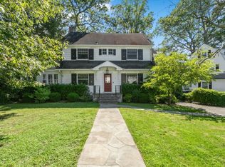 4 Sage Ter, Scarsdale, NY 10583