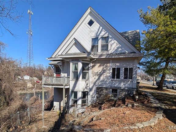 2nd image of 1252 State St