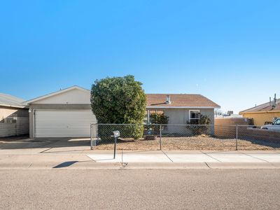 1024 93rd St SW, Albuquerque, NM, 87121