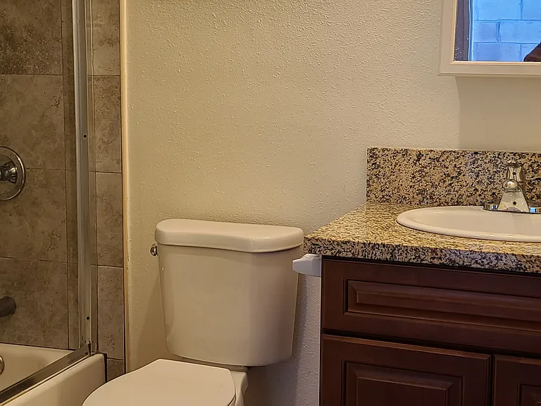 1616 Batson Ave #B — Photo 5