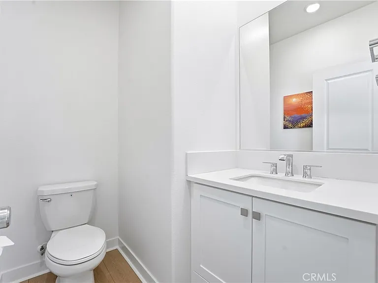 1637 W Lincoln Ave #103 — Photo 9