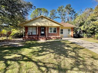 906 Ponderosa Dr, Valdosta, GA 31601