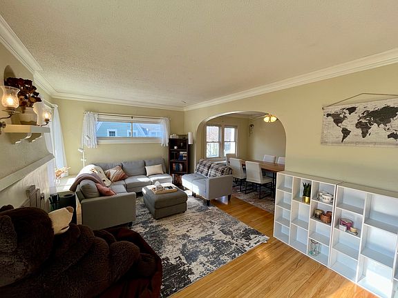4th image of 303 Cleveland Ave S #2