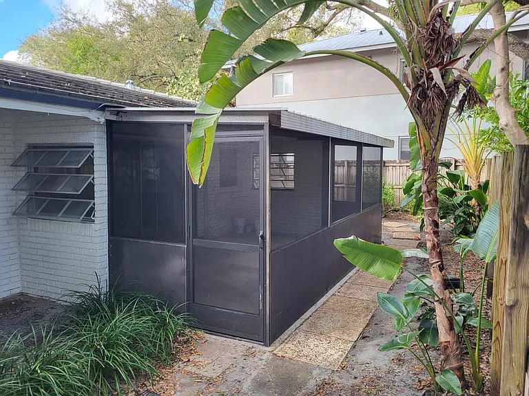 816 SW 14th Ave — Photo 12