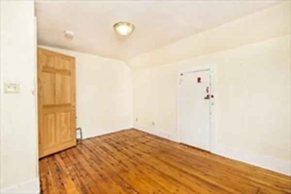 3516 Washington St #2 — Photo 15