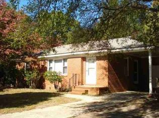 606 Cherokee Dr, Warner Robins, GA 31093