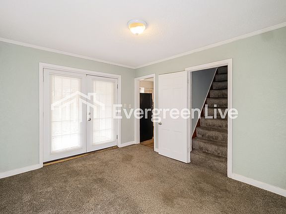 5th image of 7506 Lydia Ave