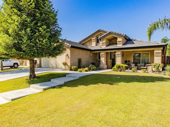 9604 Degranvelle Dr, Bakersfield, CA 93311