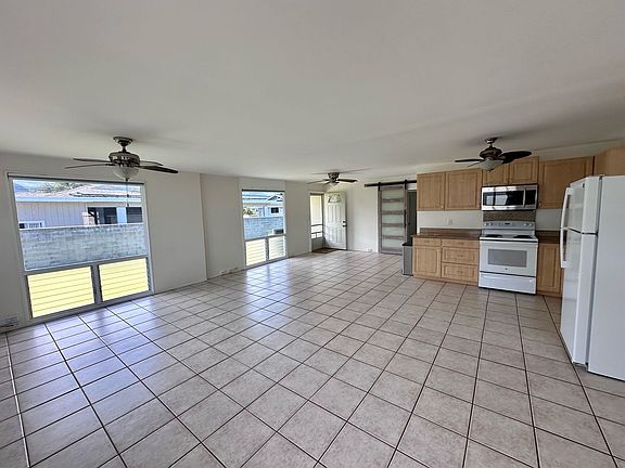 2nd image of 420A Oneawa St