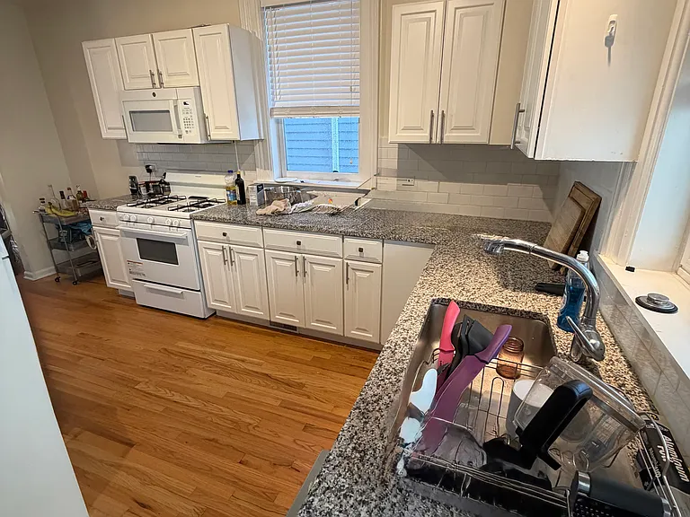 1710 N Fern Ct #1 — Photo 11