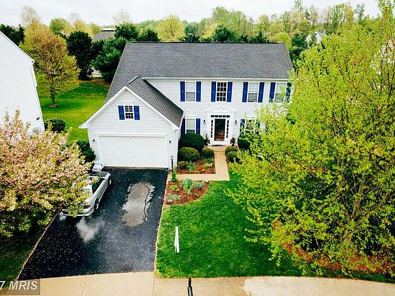 2nd image of 316 Singleton Cir