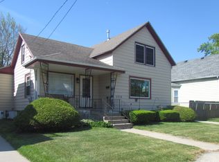 1715 45th St, Kenosha, WI 53140