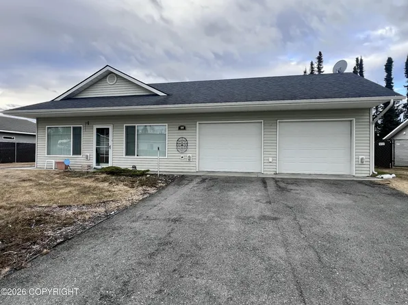 108 Green Valley St, Soldotna, AK 99669