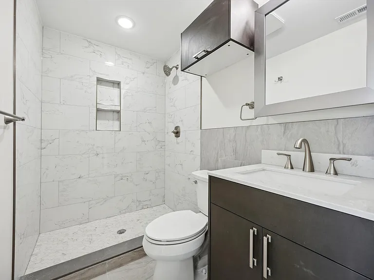 3729 Lancaster Ave #400 — Photo 5