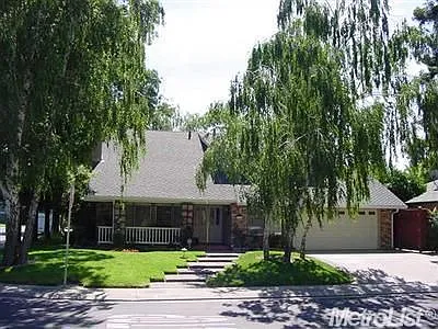 3620 Camino Real photo 1