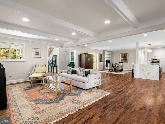 5th image of 580 Sinkler Dr