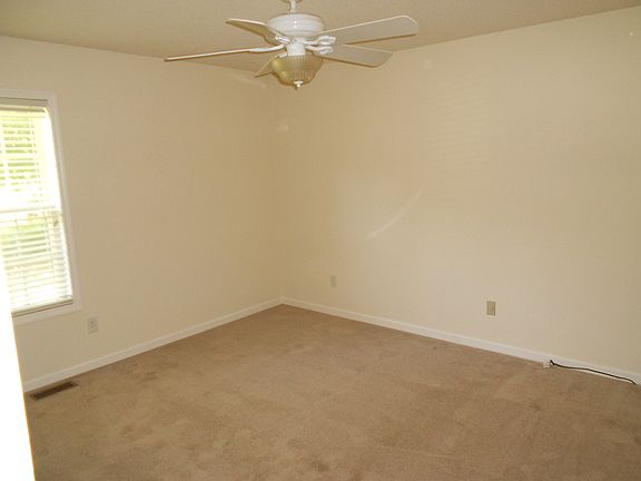 5th image of 4700 Kincaid Dr