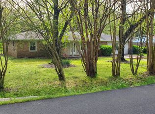 855 Naugher Rd, Huntsville, AL 35811