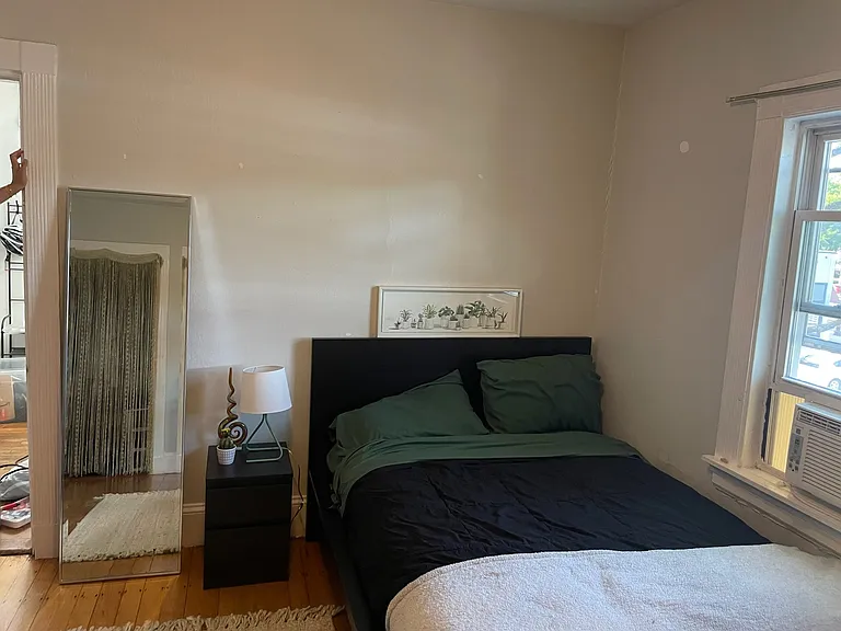 76 Linden St #2 — Photo 11