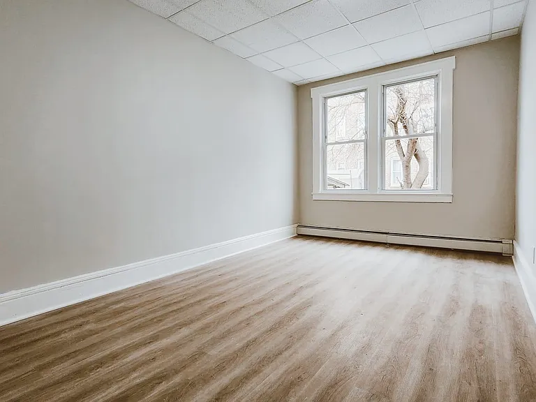 264 Lexington Ave #1R — Photo 9