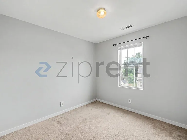 1912 Porter St — Photo 18