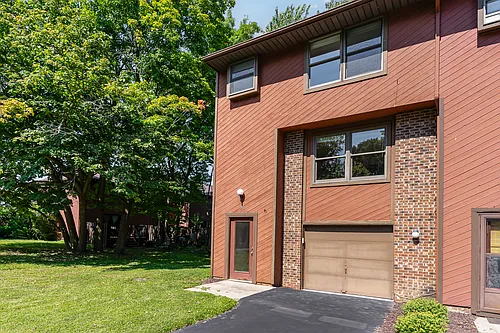 20 Garrison Dr Photo 1