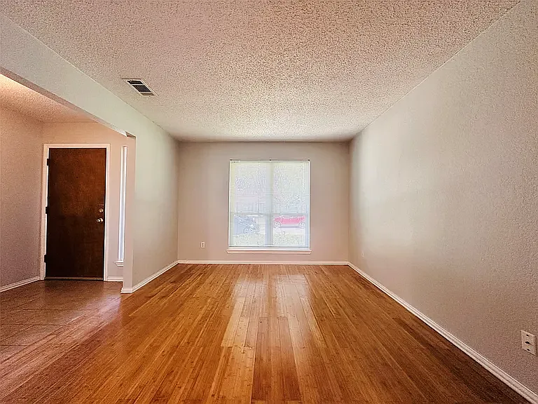 3117 Kingswood Dr — Photo 21