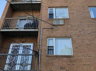 55-01 98th St, Corona, NY 11368
