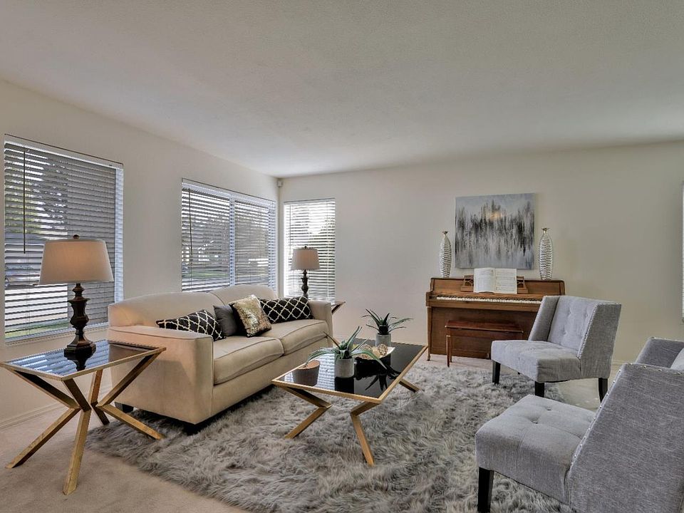 1st image of 5780 Barnswell Way