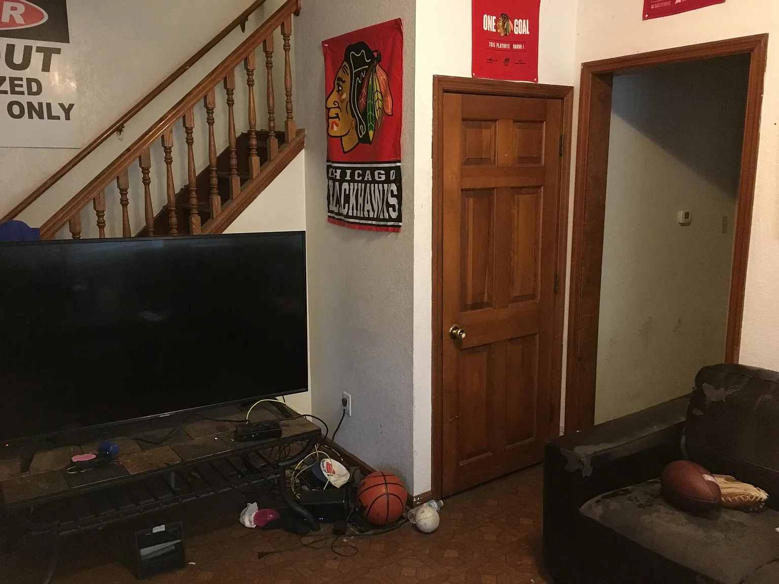 5 bed, 1800 sqft, $3,125 — Photo 2