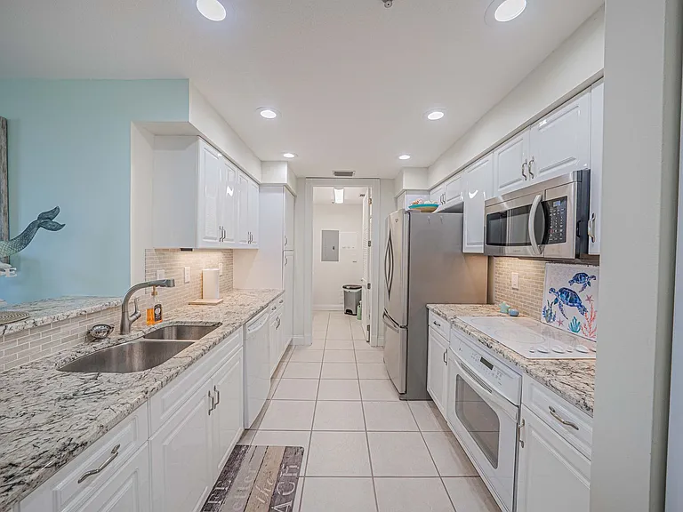 4620 Riverwalk Village Ct #7205 — Photo 12