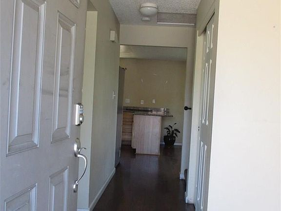 3rd image of 1682 Mesa Vista Dr