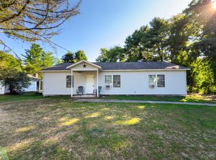 657 Port Douglas Rd, Keeseville, NY 12944