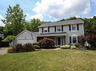 28 Wedmore Rd, Fairport, NY 14450