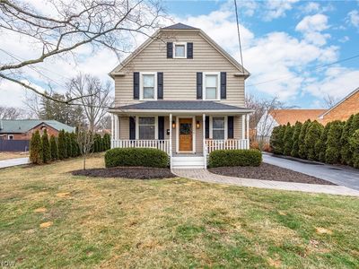 19060 Story Rd, Rocky River, OH, 44116