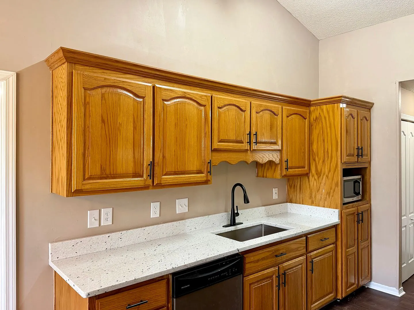 Beautiful 3br/2ba Home In Bayou Ridge In Pace — Photo 4