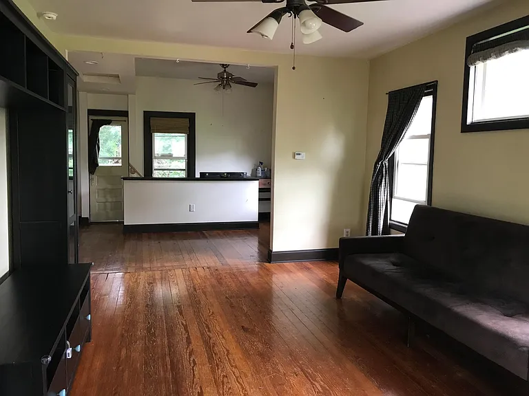 173 Jackson St — Photo 3