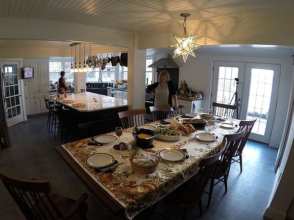 Professional Kitchen 20 x 30