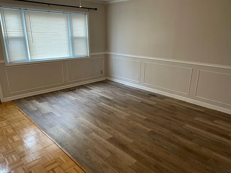 7943 Anderson Ave NE — Photo 9