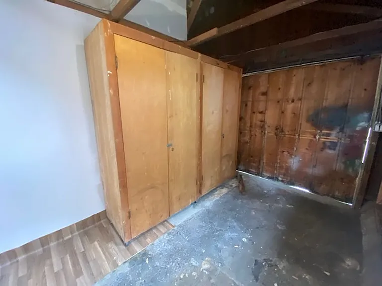 246 Locust St — Photo 11