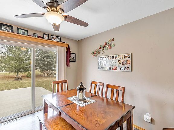 5th image of 3124 Woodland Reserve Ln